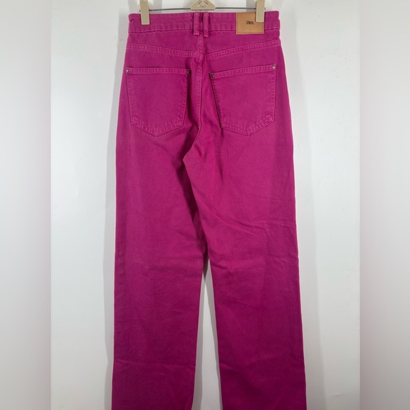 NWOT Bloggers Favorite Women’s Zara High Waisted Hot Pink Straight Leg Jeans 4 - Picture 4 of 4